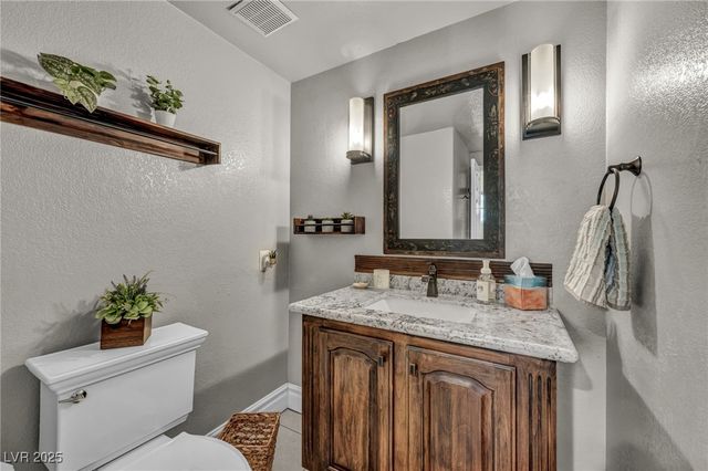 6954 Emerald Springs Lane, Las Vegas, NV 89113