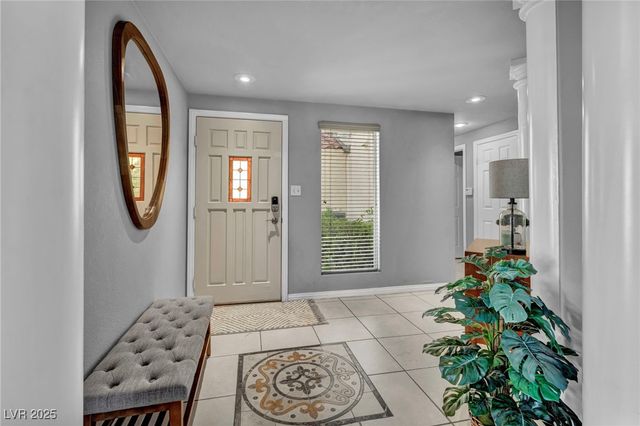 6954 Emerald Springs Lane, Las Vegas, NV 89113