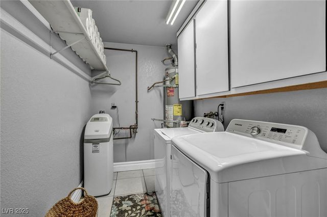 6954 Emerald Springs Lane, Las Vegas, NV 89113