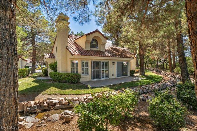 6954 Emerald Springs Lane, Las Vegas, NV 89113