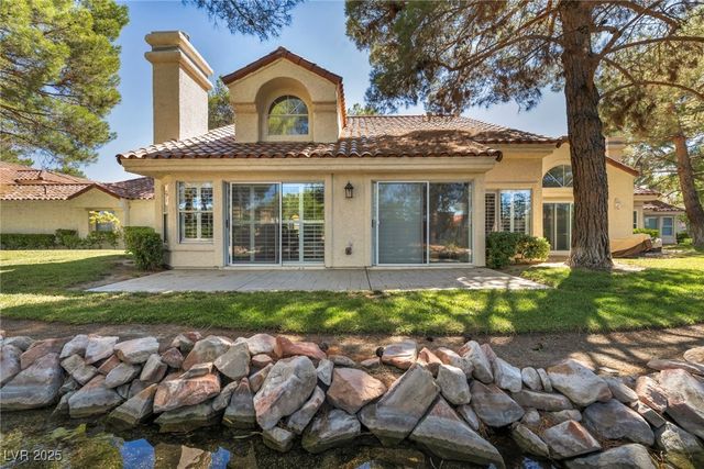 6954 Emerald Springs Lane, Las Vegas, NV 89113