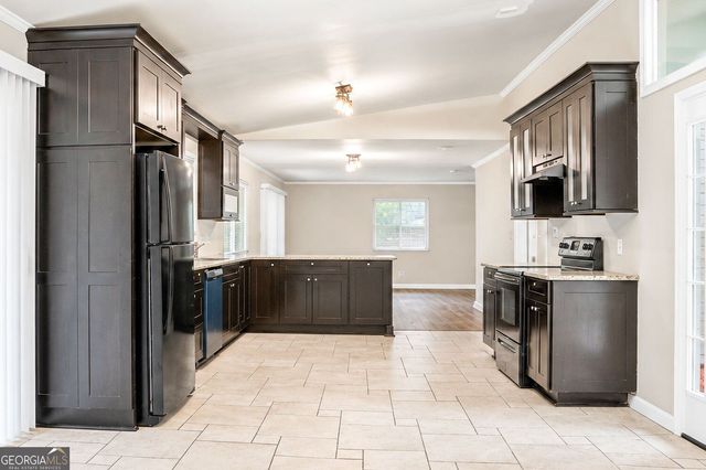 1616 Bethsaida Road, Riverdale, GA 30296