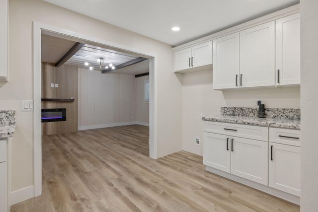 751 S G Street, Tulare, CA 93274