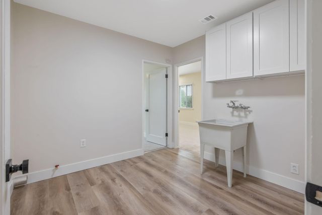 751 S G Street, Tulare, CA 93274