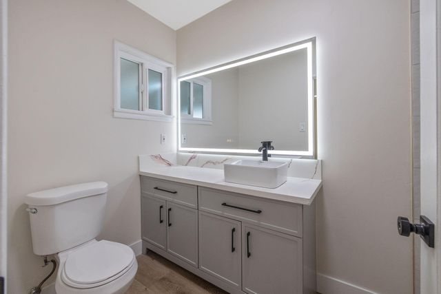 751 S G Street, Tulare, CA 93274