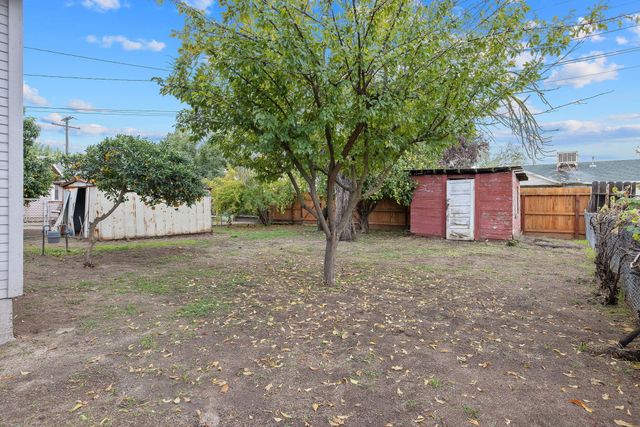 751 S G Street, Tulare, CA 93274