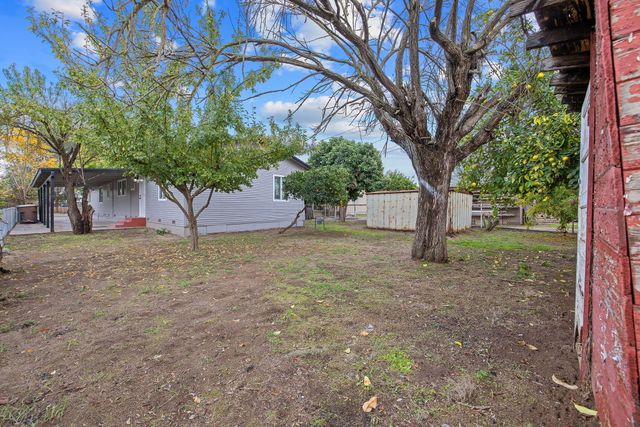 751 S G Street, Tulare, CA 93274