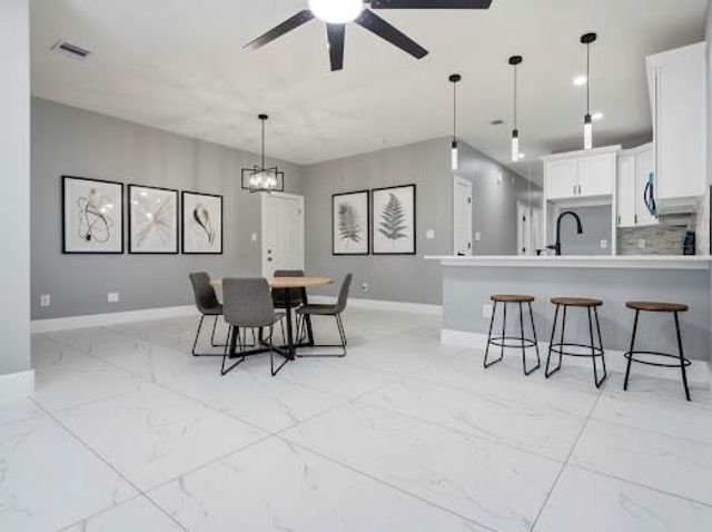 8216 Locksley Road B, Houston, TX 77075