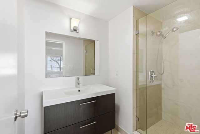 3900 Pacific Avenue, Marina Del Rey, CA 90292