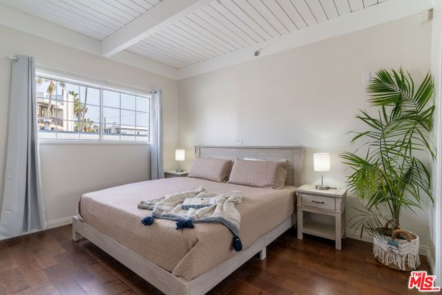 3900 Pacific Avenue, Marina Del Rey, CA 90292