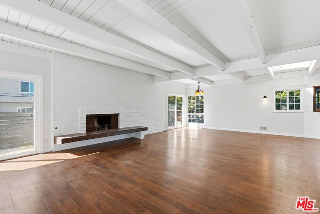 3900 Pacific Avenue, Marina Del Rey, CA 90292