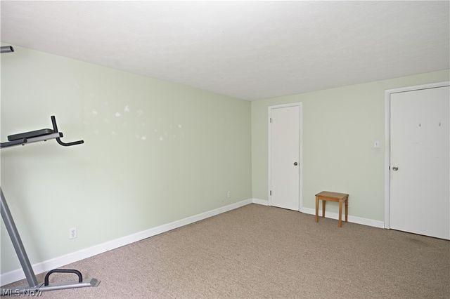 6895 Carriage Hill Drive, Brecksville, OH 44141