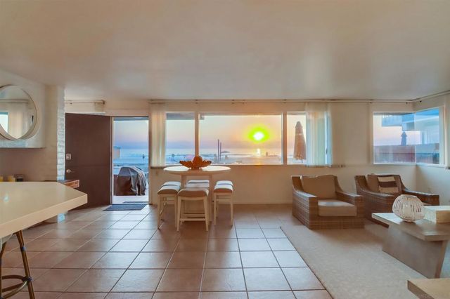 3455 57 Ocean Front Walk, San Diego, CA 92109
