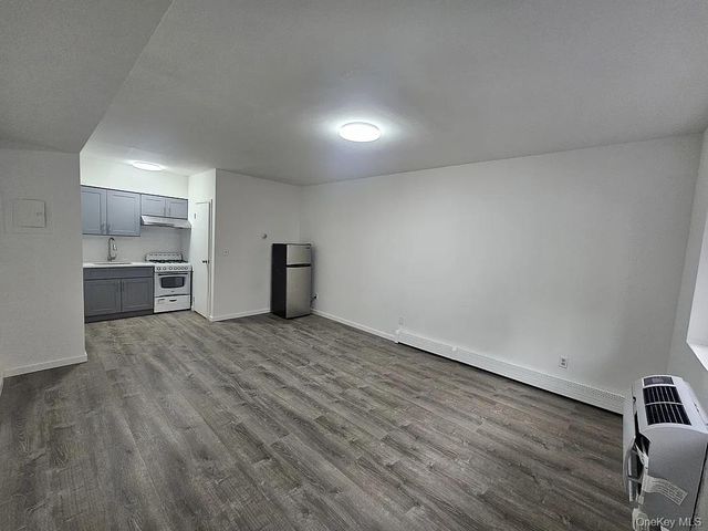 5861 44th Avenue 1B, Woodside, NY 11377