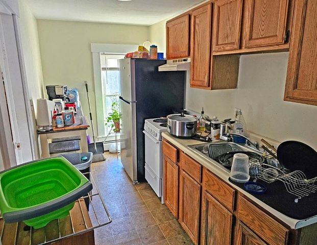 23 Elm Street, Milton, NH 03851