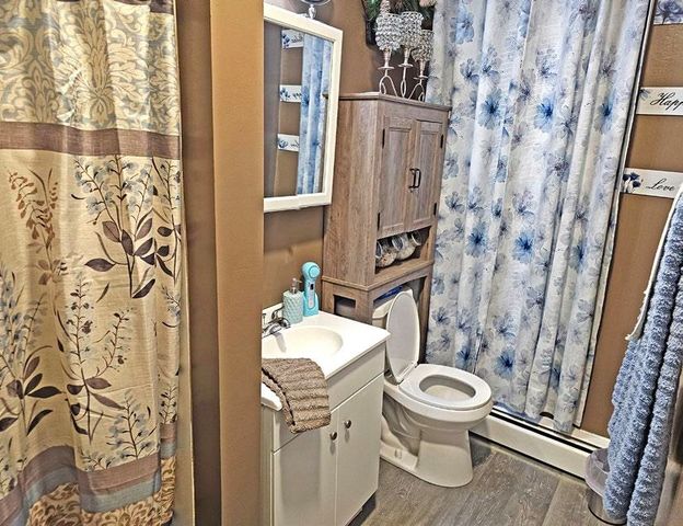 23 Elm Street, Milton, NH 03851
