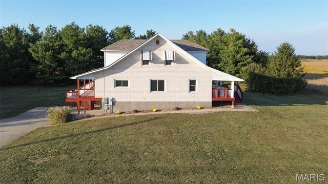 30314 IL-16, Jerseyville, IL 62052