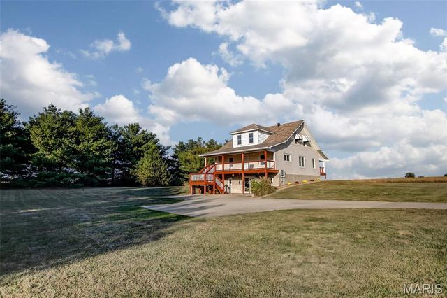 30314 IL-16, Jerseyville, IL 62052