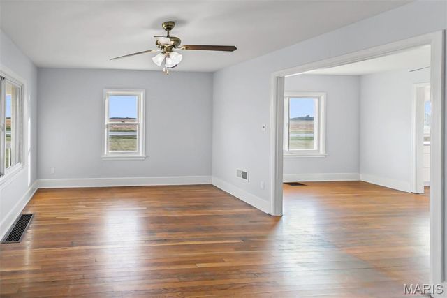 30314 IL-16, Jerseyville, IL 62052