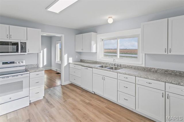 30314 IL-16, Jerseyville, IL 62052