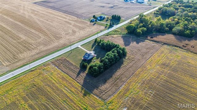 30314 IL-16, Jerseyville, IL 62052