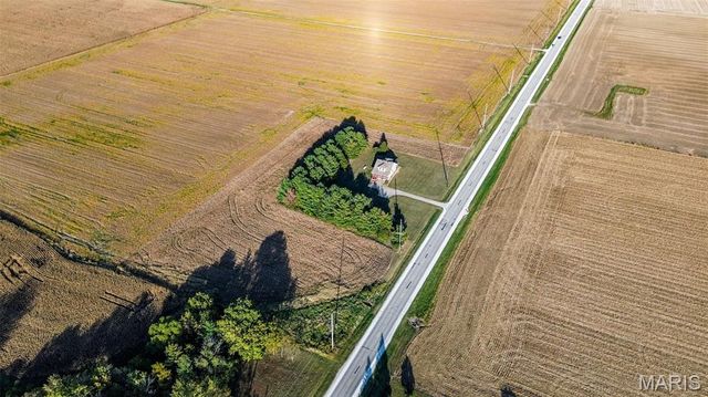 30314 IL-16, Jerseyville, IL 62052