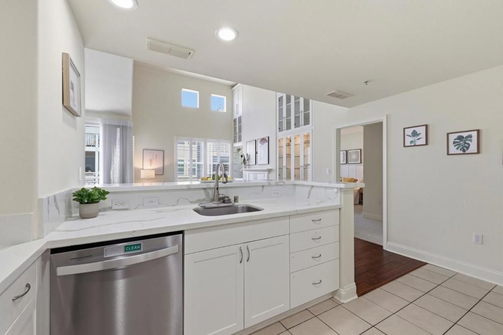 Image 10 of property listing at 3901 Lick Mill Boulevard 326, Santa Clara, CA 95054