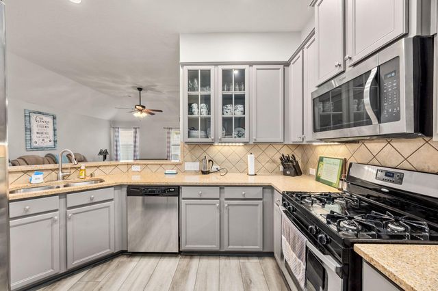 24811 Lazy Tee Lane, Tomball, TX 77375