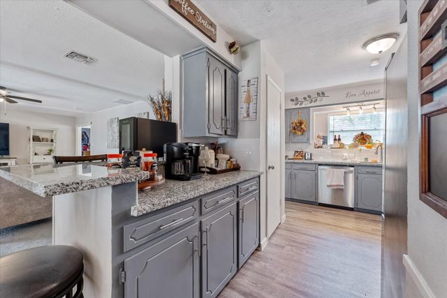 301 Hill Brook Lane, Conroe, TX 77385