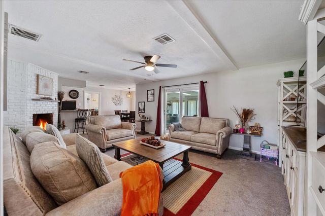 301 Hill Brook Lane, Conroe, TX 77385