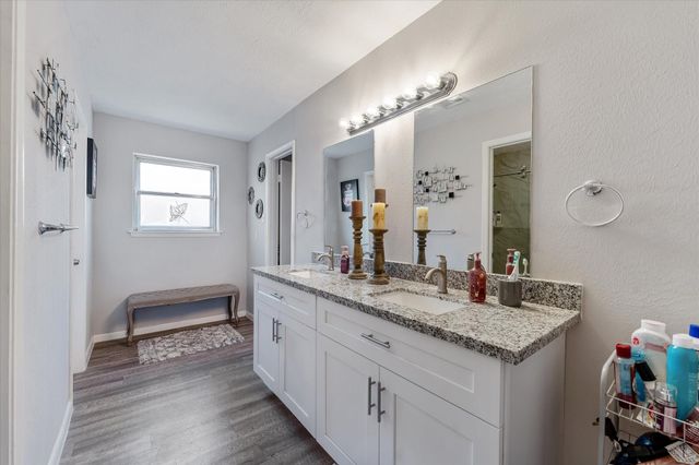 301 Hill Brook Lane, Conroe, TX 77385