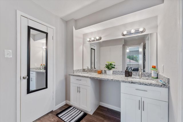 301 Hill Brook Lane, Conroe, TX 77385