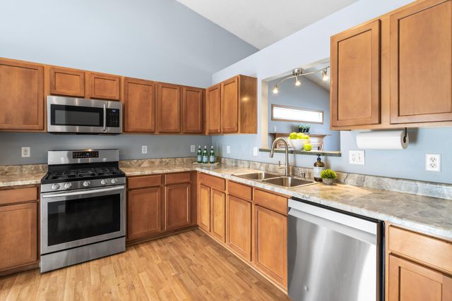 8033 Willowbrook Crsg Drive, Blacklick, OH 43004