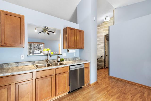 8033 Willowbrook Crsg Drive, Blacklick, OH 43004