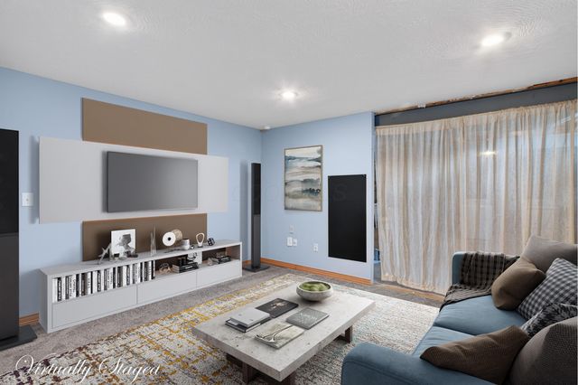 8033 Willowbrook Crsg Drive, Blacklick, OH 43004