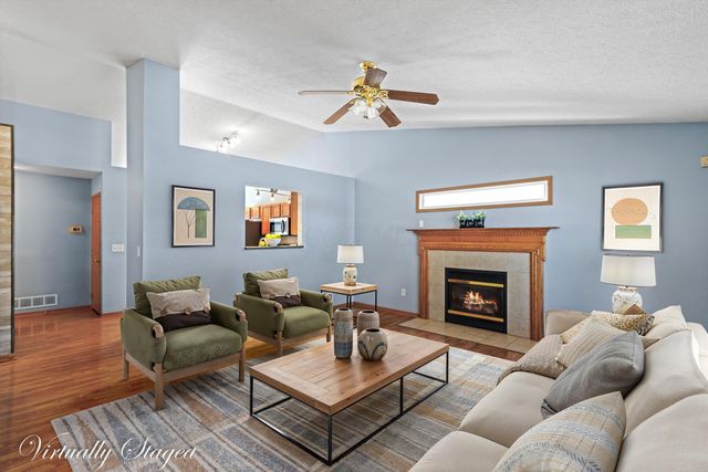 8033 Willowbrook Crsg Drive, Blacklick, OH 43004