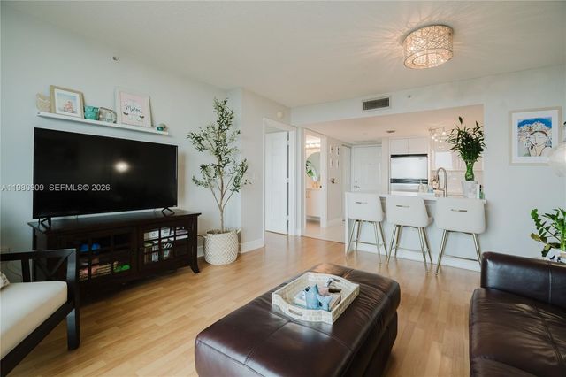 3000 Coral Way 1405, Miami, FL 33145