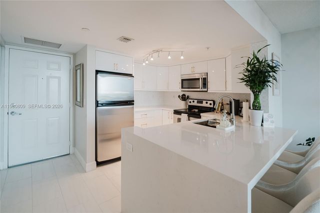 3000 Coral Way 1405, Miami, FL 33145