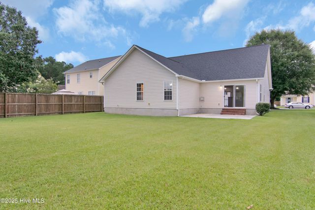 310 Providence Drive, Jacksonville, NC 28546