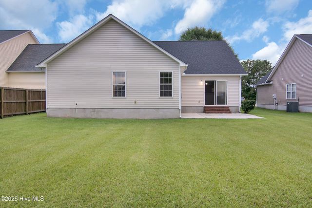 310 Providence Drive, Jacksonville, NC 28546