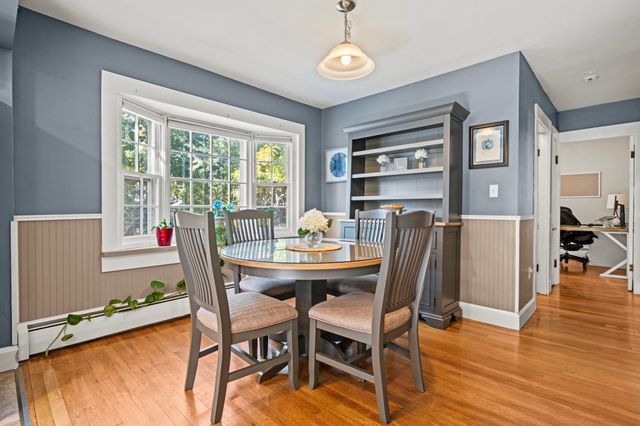 4 Hayward Pl, Hudson, NH 03051