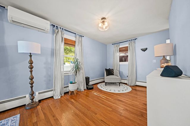 4 Hayward Pl, Hudson, NH 03051