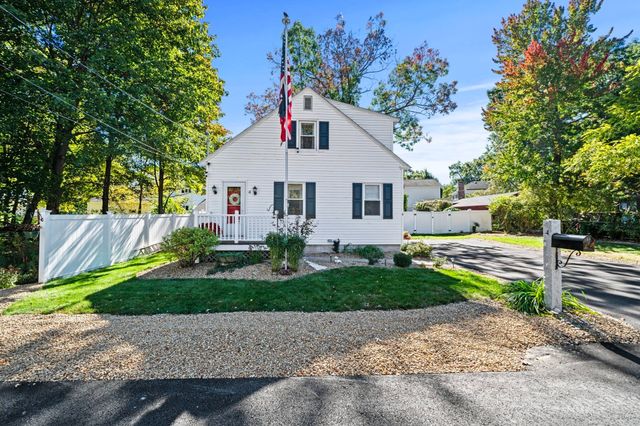 4 Hayward Pl, Hudson, NH 03051