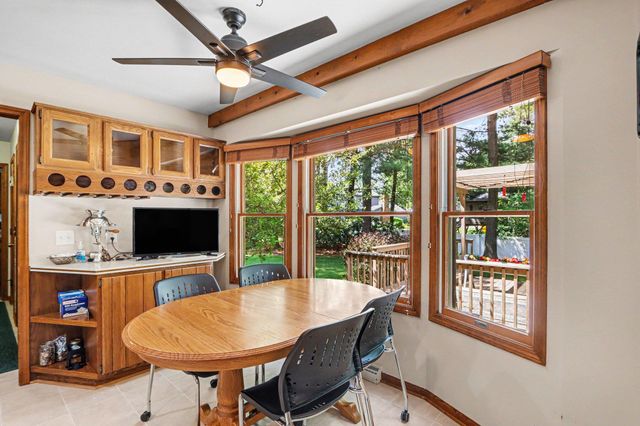 3020 Kalarama Avenue, Portage City, MI 49024