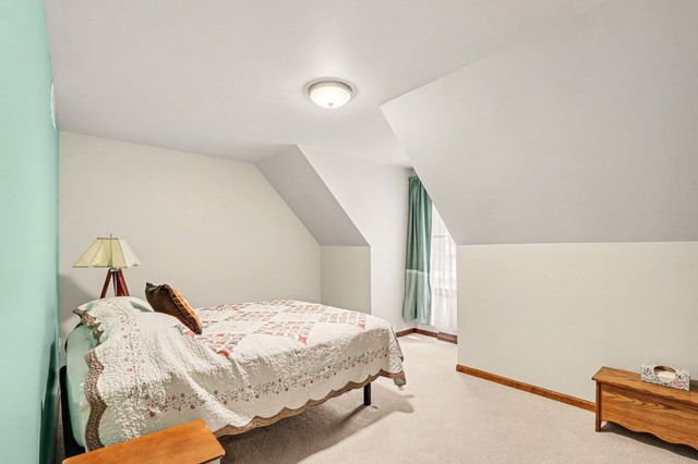 3020 Kalarama Avenue, Portage City, MI 49024