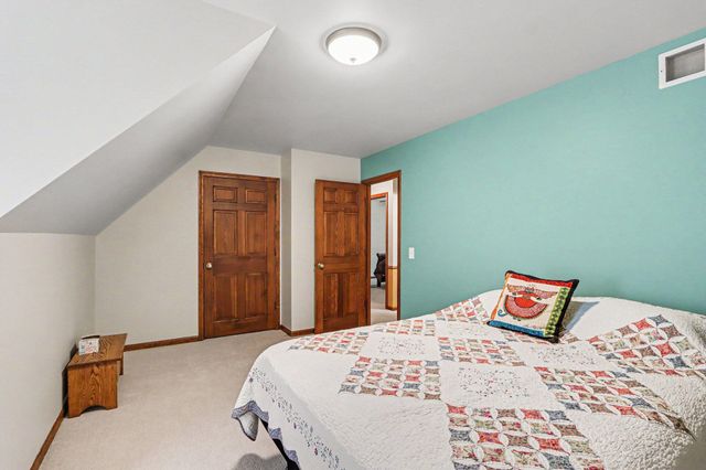 3020 Kalarama Avenue, Portage City, MI 49024