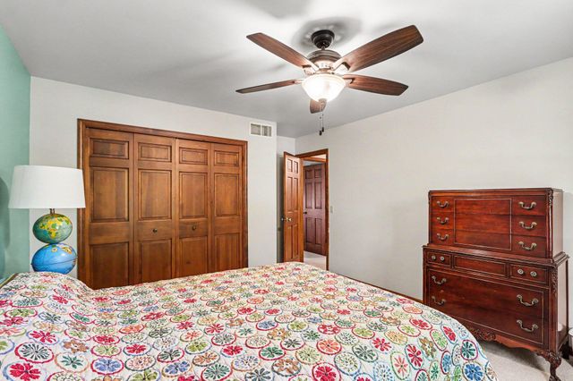 3020 Kalarama Avenue, Portage City, MI 49024