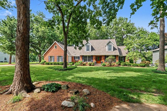 3020 Kalarama Avenue, Portage City, MI 49024