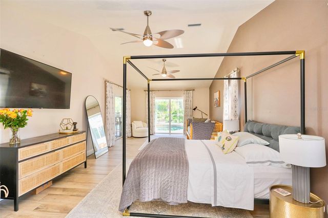 4717 E TRAILS DRIVE, Sarasota, FL 34232