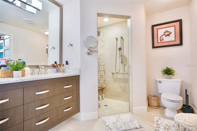 4717 E TRAILS DRIVE, Sarasota, FL 34232